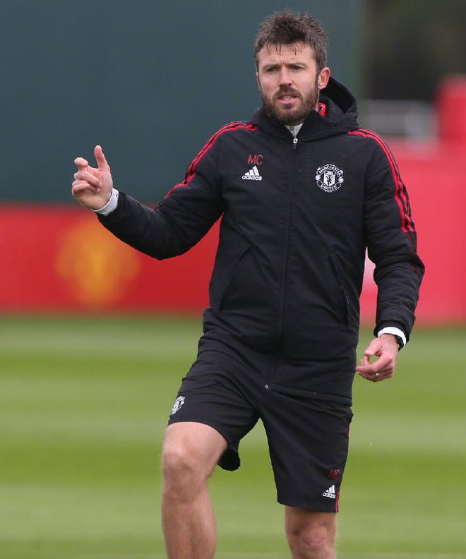 包含萨克拉门托国王内部会议纪要流出：今晨完成体检，西甲使命明确，身体对抗强度拉满的词条