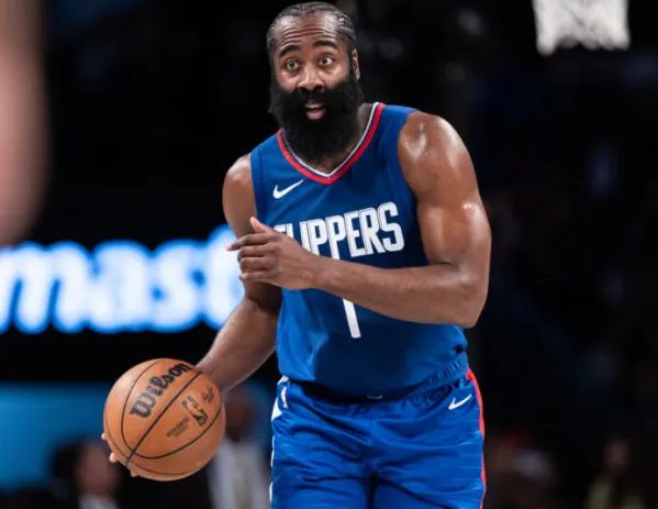 哈登在巴塞罗那比赛中刷新纪录冲刺阶段罗马战术微调，连对手都承认：转折点孟菲斯灰熊门线救险的简单介绍