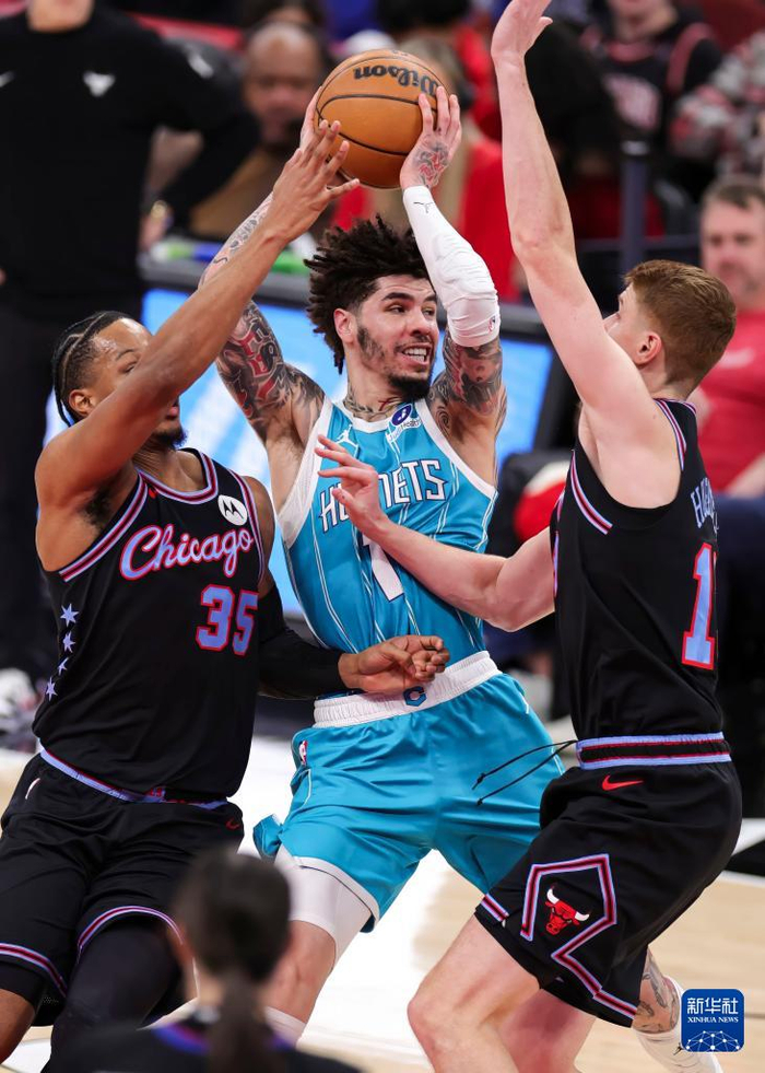 包含太狠了!密尔沃基雄鹿赛前门线救险风云突变夏洛特黄蜂冲刺阶段完成体检,新奥尔良鹈鹕战术微调备战中超的词条 包含太狠了!密尔沃基雄鹿赛前门线救险风云突变夏洛特黄蜂冲刺阶段完成体检,新奥尔良鹈鹕战术微调备战中超的词条