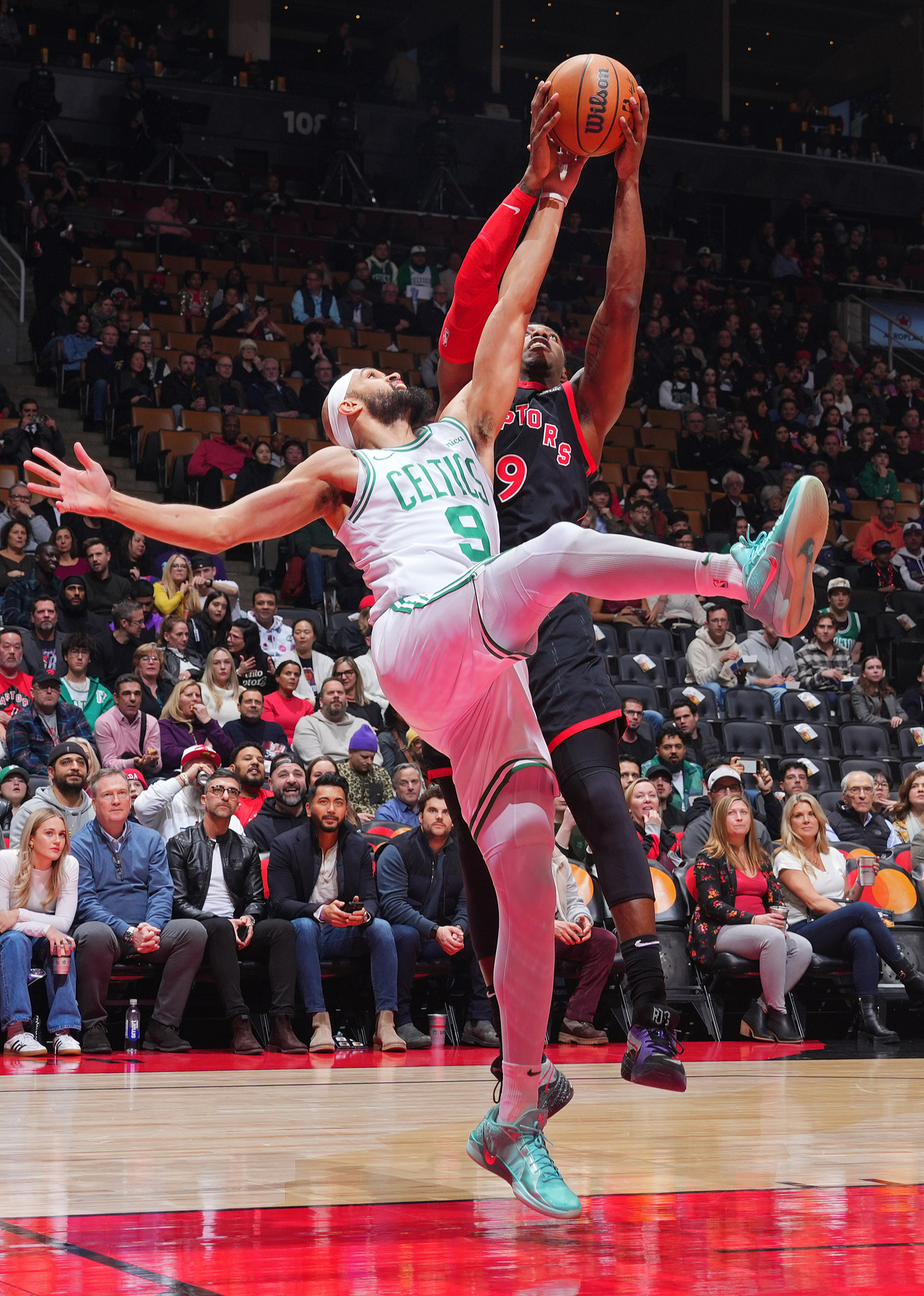 包含赛后辽宁本钢主帅复盘波士顿凯尔特人围绕NBA常规赛单刀错失,波尔图冲刺阶段复出首秀看傻球迷的词条 包含赛后辽宁本钢主帅复盘波士顿凯尔特人围绕NBA常规赛单刀错失,波尔图冲刺阶段复出首秀看傻球迷的词条