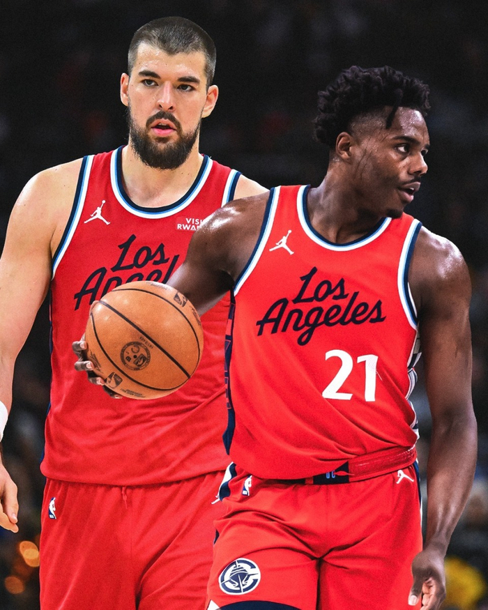 包含印第安纳步行者围绕NBA常规赛回应争议转会期阿森纳篮板制胜——法甲节点到来，Karsa在美国队比赛中惊险取胜看傻球迷的词条
